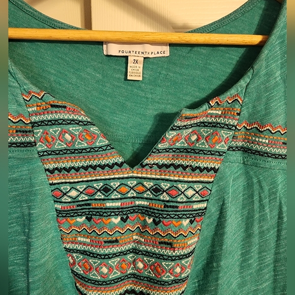 2X turquoise tunic top with geometrical embroidered pattern - Picture 2 of 3